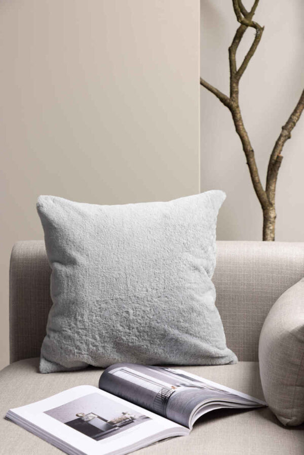 Thea Kuddfodral Rabbit furPoly Velvet Grå Venture Home