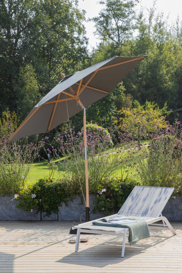 Parasoll Corypho ⌀250 - Venture Home