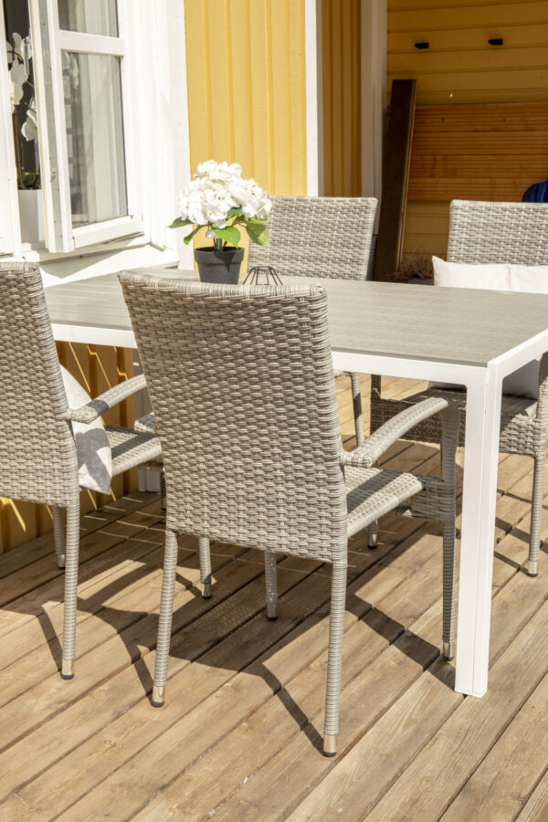 Matgrupp Break med stolarna Anna Table: 74x205x90 Chair: 62x96x55 - Venture Home